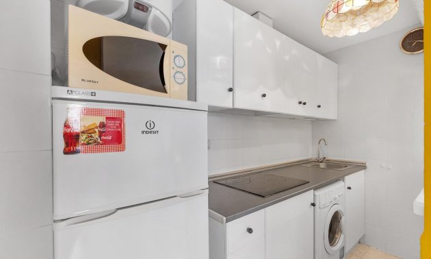 Reventa - Apartamento / piso -
Torrevieja - La Mata