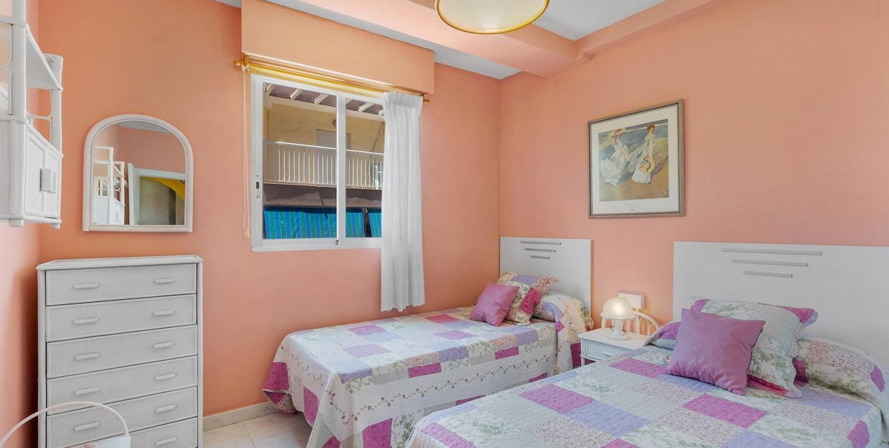 Reventa - Apartamento / piso -
Torrevieja - La Mata