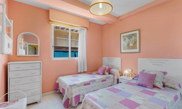 Reventa - Apartamento / piso -
Torrevieja - La Mata