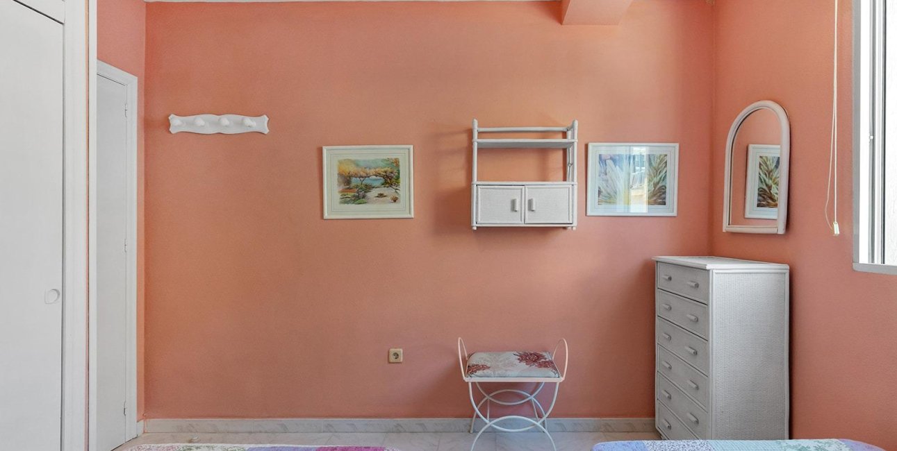 Reventa - Apartamento / piso -
Torrevieja - La Mata
