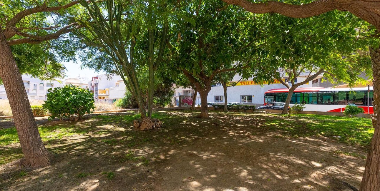 Reventa - Apartamento / piso -
Torrevieja - La Mata