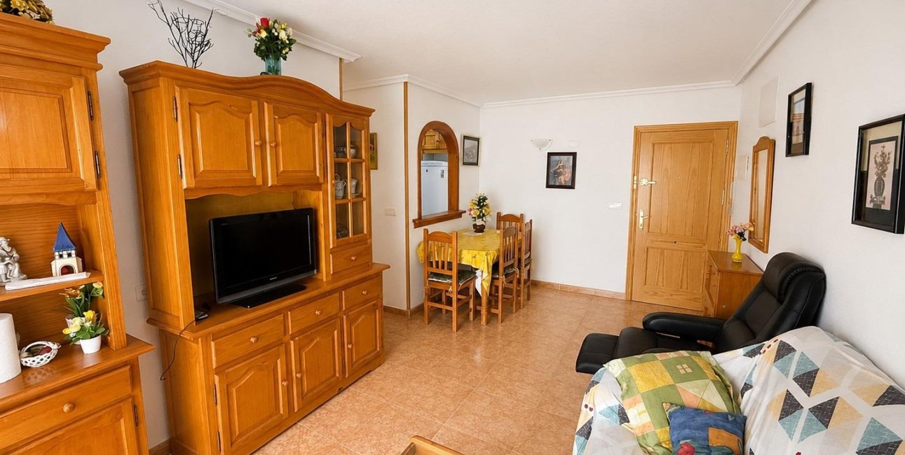 Resale - Apartment / flat -
Torrevieja - Estacion de autobuses
