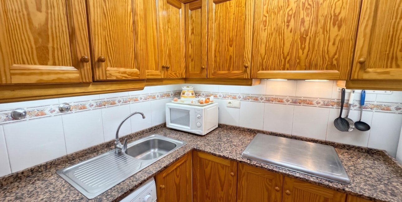 Resale - Apartment / flat -
Torrevieja - Estacion de autobuses