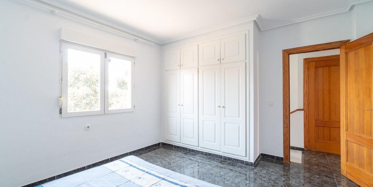 Resale - Townhouse -
Orihuela Costa - Playa Flamenca
