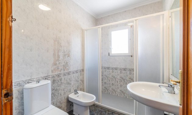 Resale - Townhouse -
Orihuela Costa - Playa Flamenca
