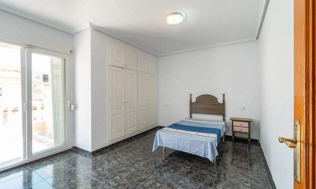 Resale - Townhouse -
Orihuela Costa - Playa Flamenca