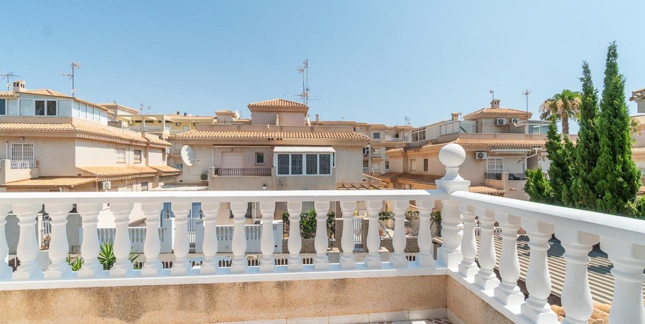 Resale - Townhouse -
Orihuela Costa - Playa Flamenca