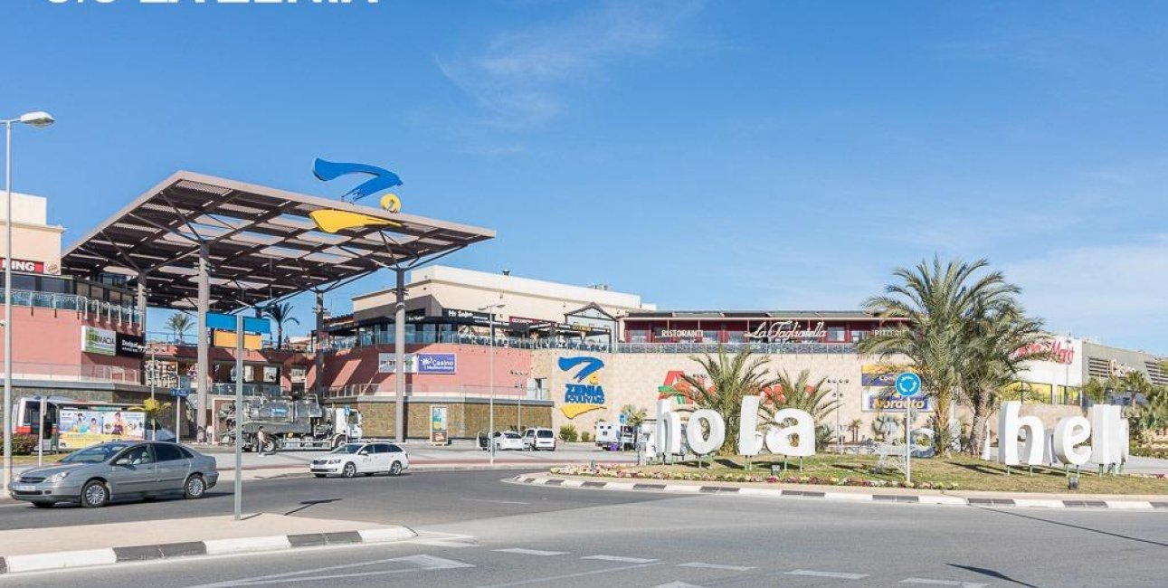 Resale - Townhouse -
Orihuela Costa - Playa Flamenca