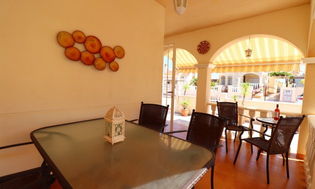 Resale - Villa -
Algorfa - Lo Crispin