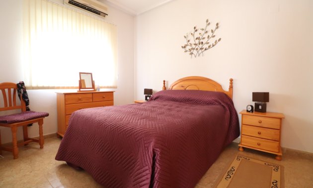 Resale - Villa -
Algorfa - Lo Crispin