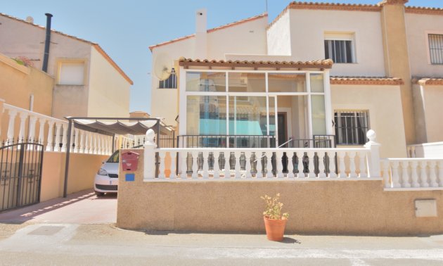 Resale - Townhouse -
Algorfa - Montebello