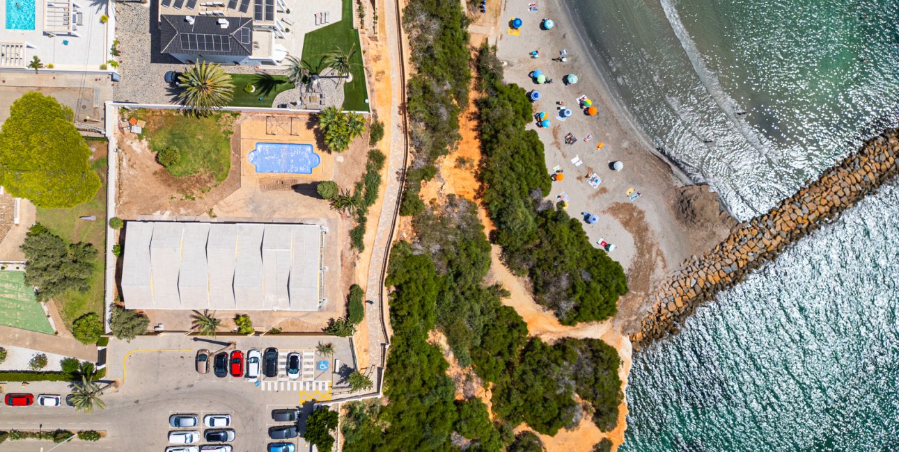 Resale - Villa -
Orihuela Costa - Cabo Roig