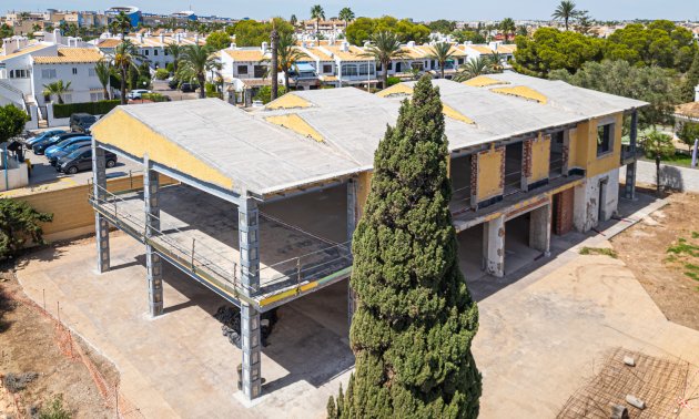 Resale - Villa -
Orihuela Costa - Cabo Roig