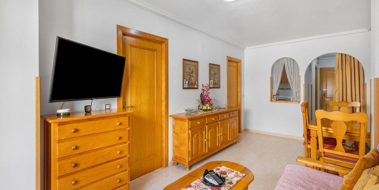 Resale - Apartment / flat -
Torrevieja - Estacion de autobuses