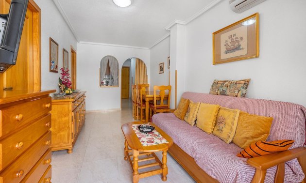 Resale - Apartment / flat -
Torrevieja - Estacion de autobuses