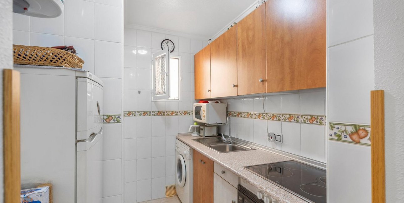 Resale - Apartment / flat -
Torrevieja - Estacion de autobuses