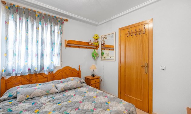 Resale - Apartment / flat -
Torrevieja - Estacion de autobuses
