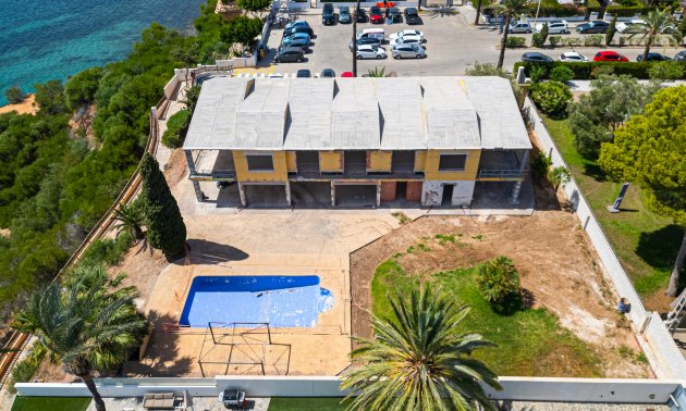 Resale - Villa -
Orihuela Costa - Cabo Roig