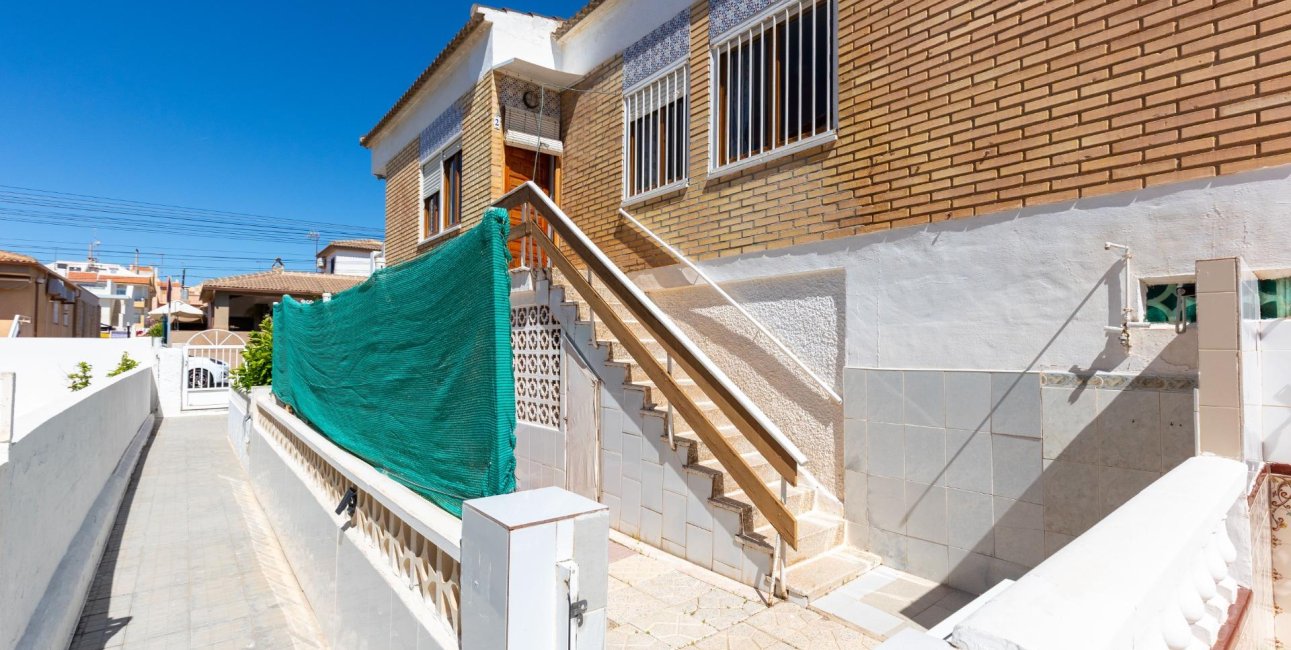 Rynek wtórny - Bungalowy -
Torrevieja - La Mata