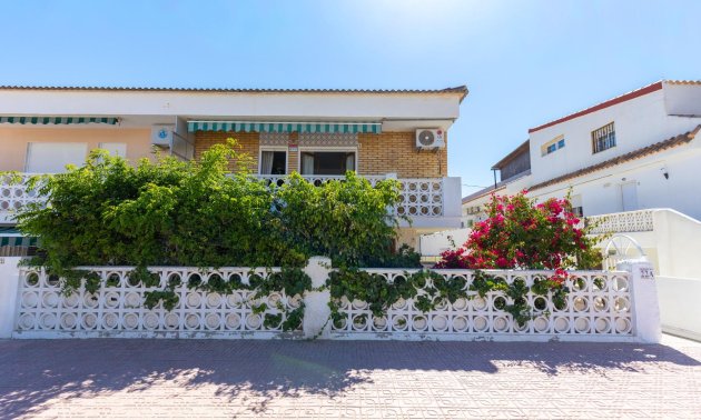 Rynek wtórny - Bungalowy -
Torrevieja - La Mata