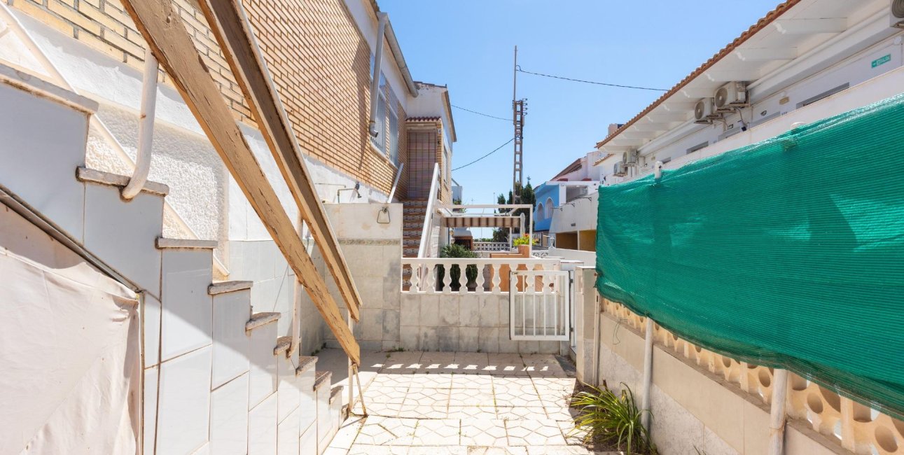 Rynek wtórny - Bungalowy -
Torrevieja - La Mata