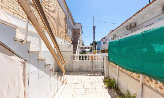 Rynek wtórny - Bungalowy -
Torrevieja - La Mata