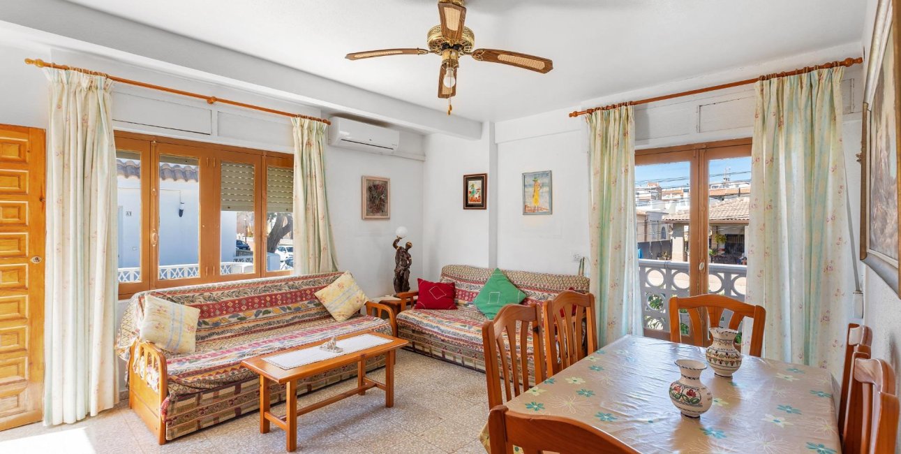 Rynek wtórny - Bungalowy -
Torrevieja - La Mata