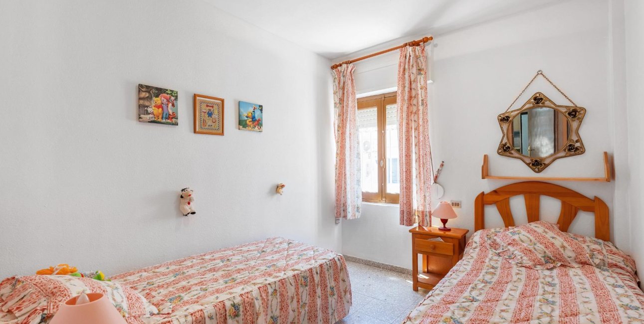 Rynek wtórny - Bungalowy -
Torrevieja - La Mata