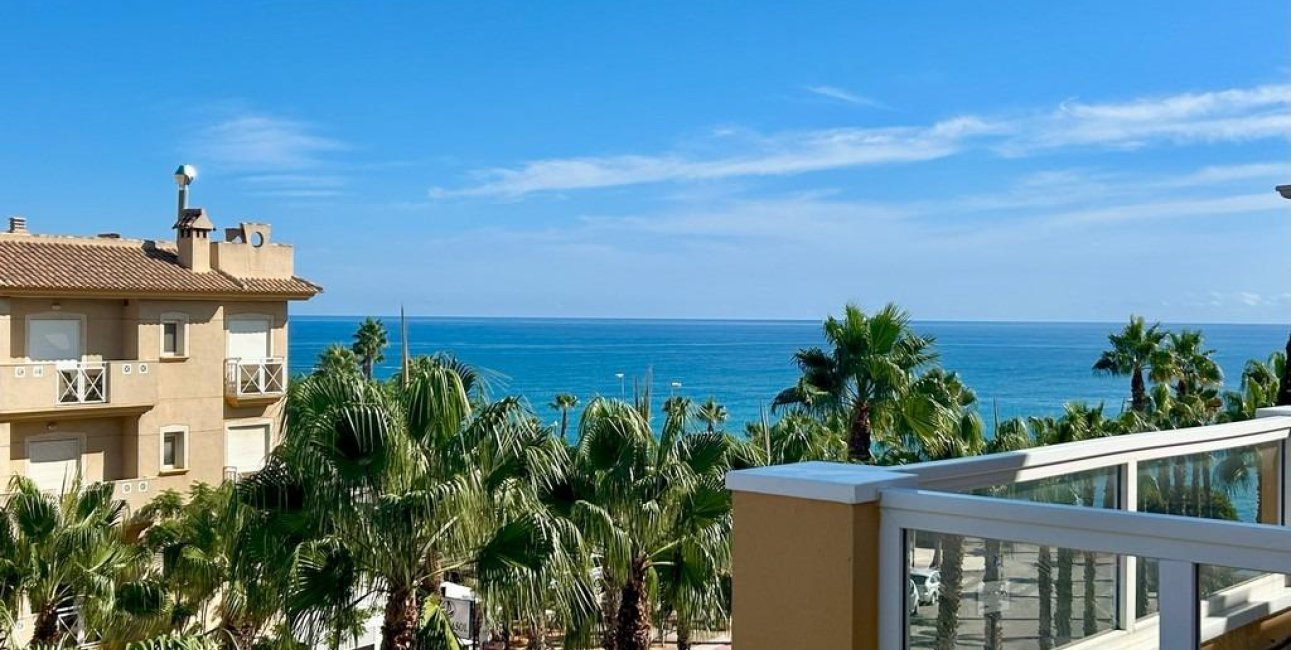 Resale - Penthouse -
Dehesa de campoamor - Campoamor