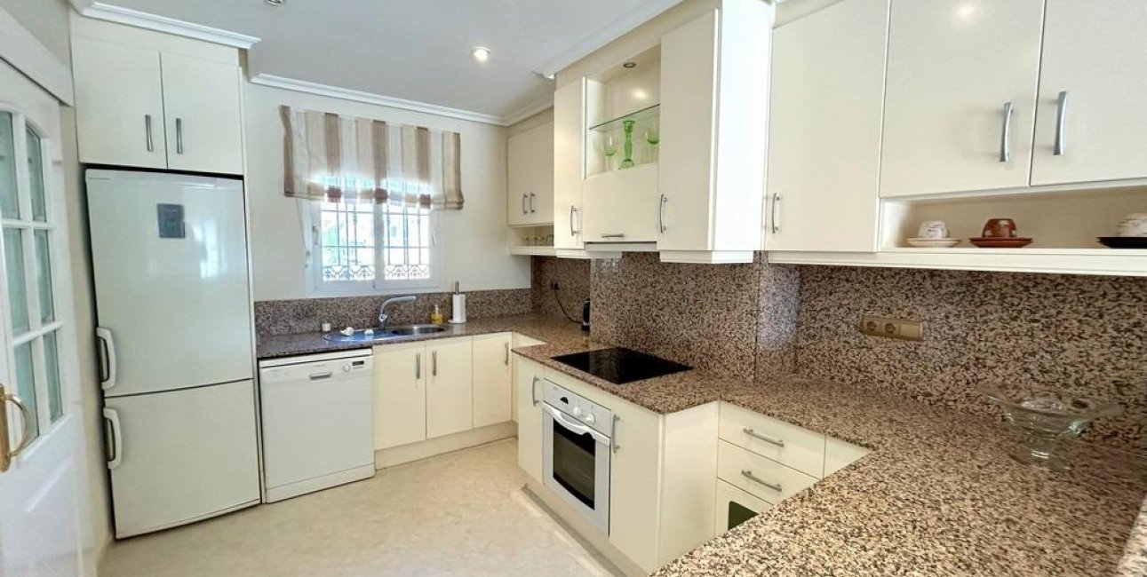 Resale - Penthouse -
Dehesa de campoamor - Campoamor