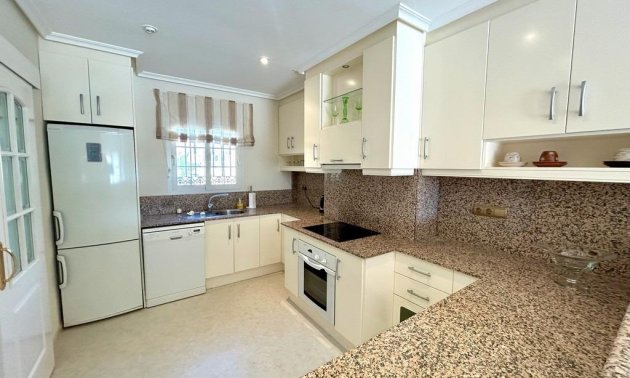 Resale - Penthouse -
Dehesa de campoamor - Campoamor