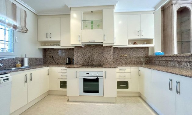 Resale - Penthouse -
Dehesa de campoamor - Campoamor