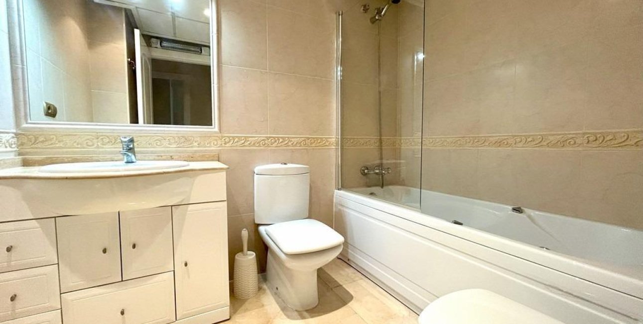 Resale - Penthouse -
Dehesa de campoamor - Campoamor