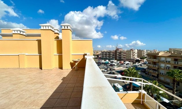 Resale - Penthouse -
Dehesa de campoamor - Campoamor