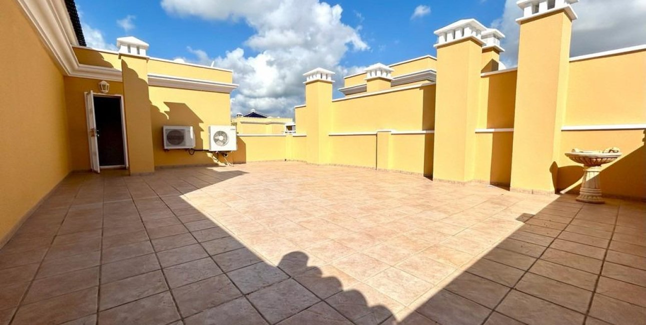 Resale - Penthouse -
Dehesa de campoamor - Campoamor