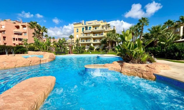 Resale - Penthouse -
Dehesa de campoamor - Campoamor
