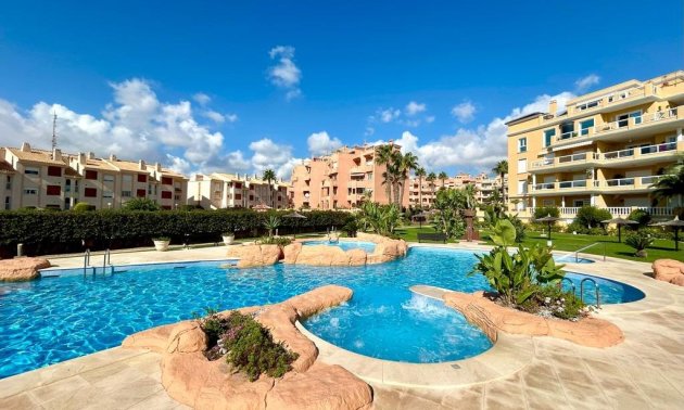 Resale - Penthouse -
Dehesa de campoamor - Campoamor