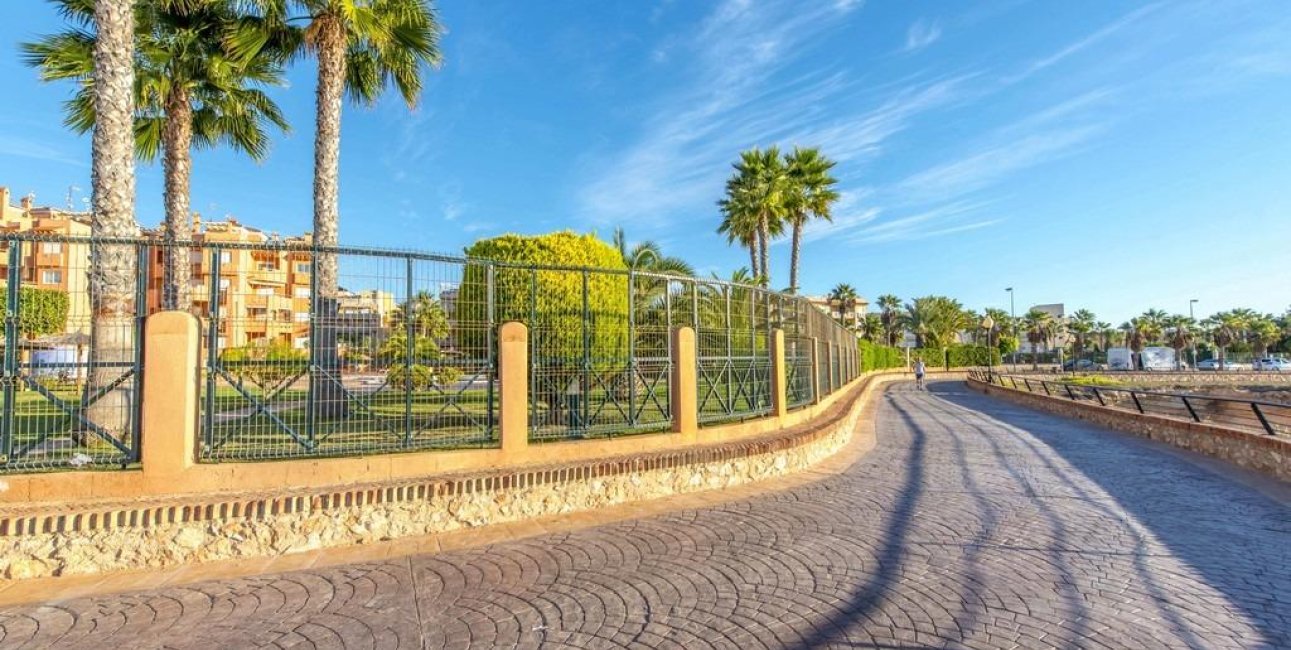 Resale - Penthouse -
Dehesa de campoamor - Campoamor