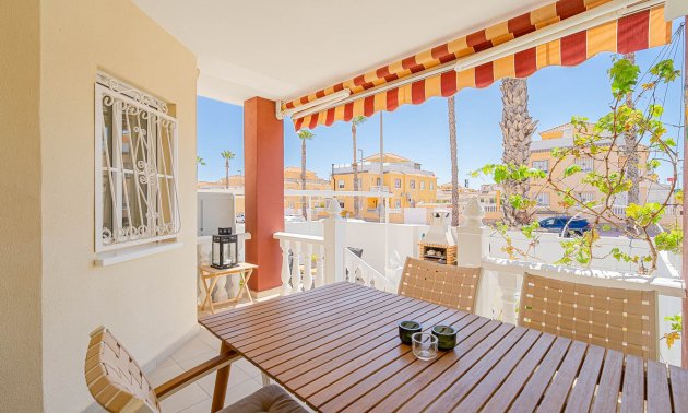 Resale - Townhouse -
Ciudad Quesada - Doña Pepa