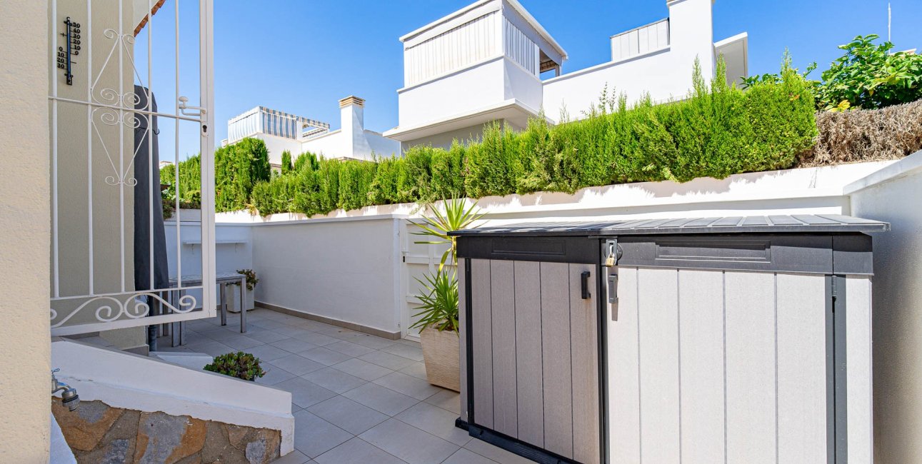 Resale - Townhouse -
Ciudad Quesada - Doña Pepa