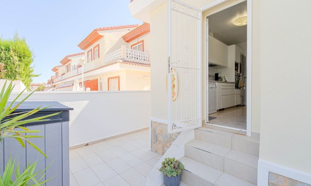 Resale - Townhouse -
Ciudad Quesada - Doña Pepa