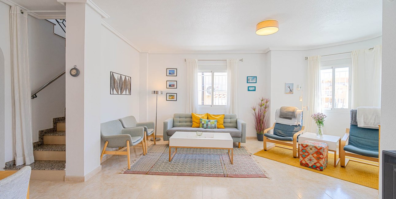 Resale - Townhouse -
Ciudad Quesada - Doña Pepa