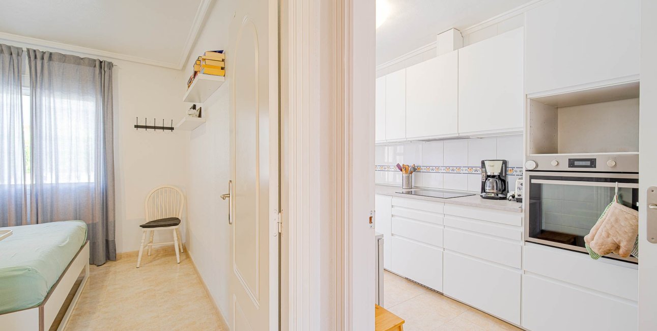 Resale - Townhouse -
Ciudad Quesada - Doña Pepa