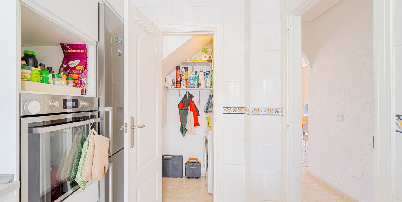 Resale - Townhouse -
Ciudad Quesada - Doña Pepa