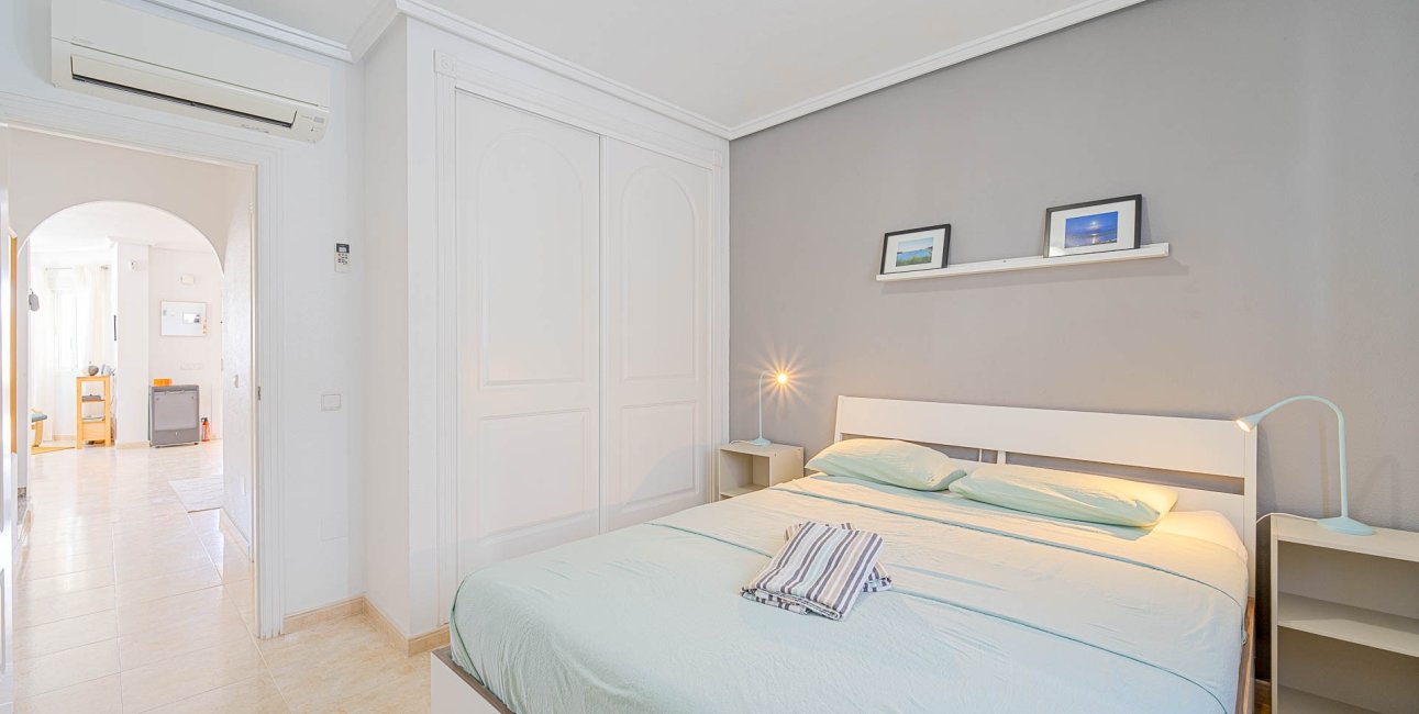 Resale - Townhouse -
Ciudad Quesada - Doña Pepa