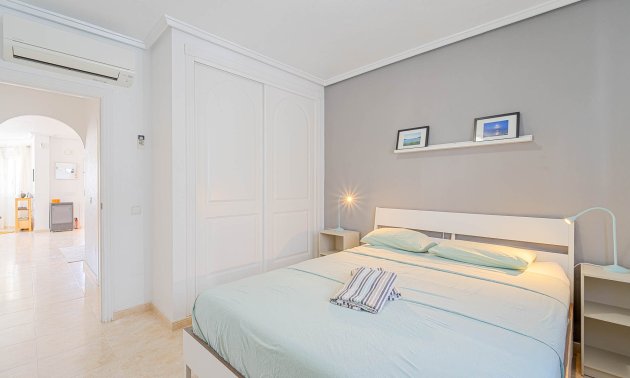 Resale - Townhouse -
Ciudad Quesada - Doña Pepa
