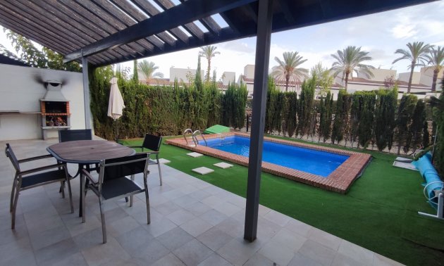 Resale - Villa -
Sucina - Peraleja Golf