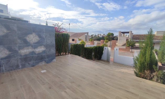 Resale - Villa -
Sucina - Peraleja Golf