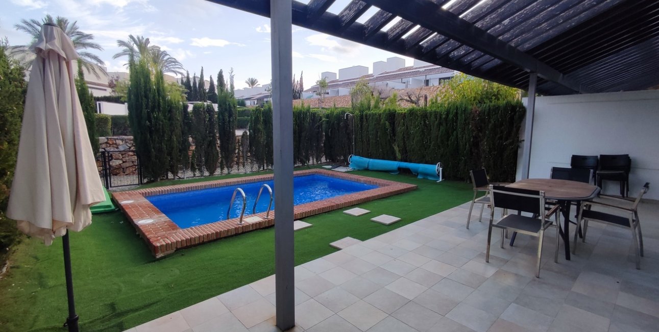 Resale - Villa -
Sucina - Peraleja Golf