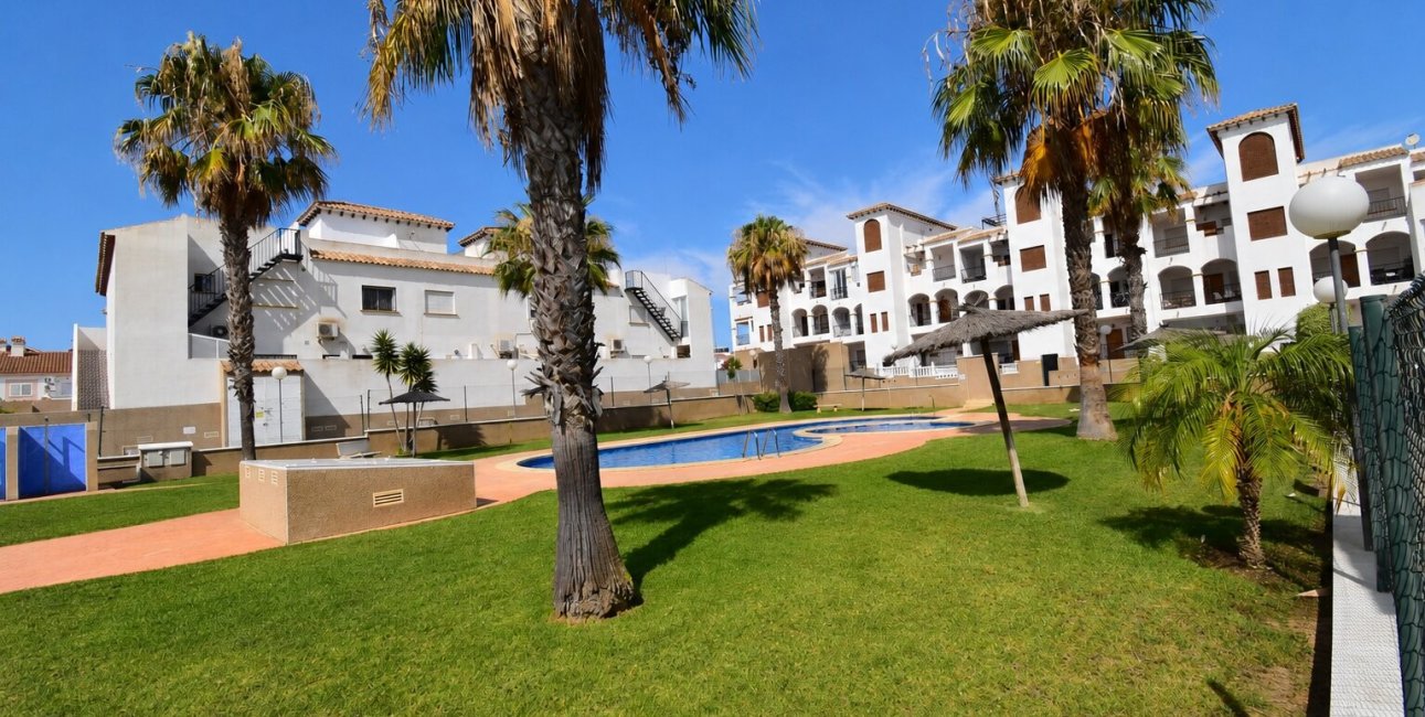 Resale - Apartment / flat -
Orihuela Costa - Punta Prima
